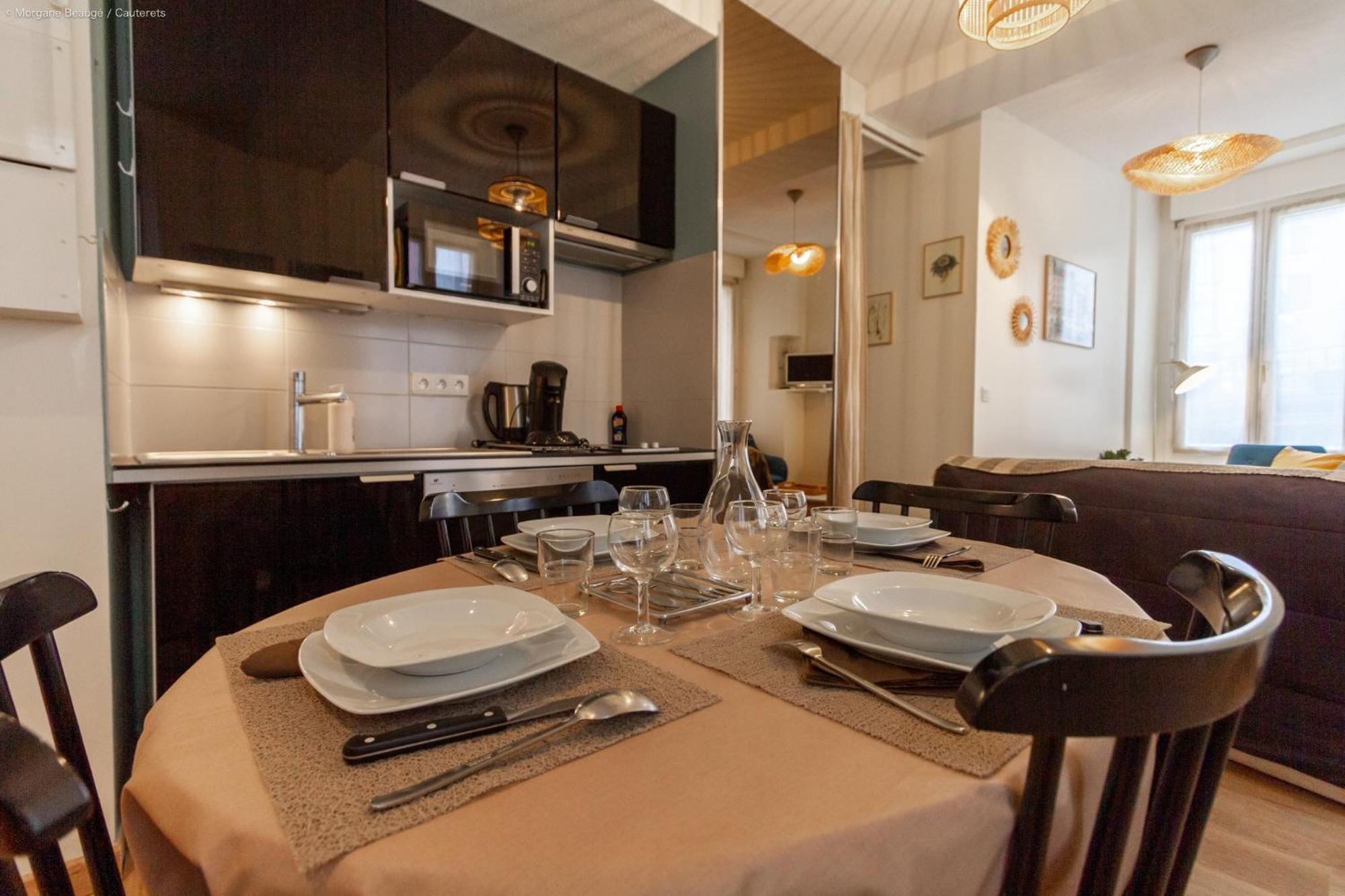 Appartement Cosy Au Coeur De La Ville, Au Calme Avec Wifi Et Linge De Maison Inclus 科特雷 外观 照片